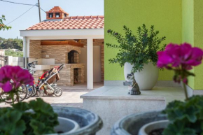  Apartments Mrsić  Биоград На Мору